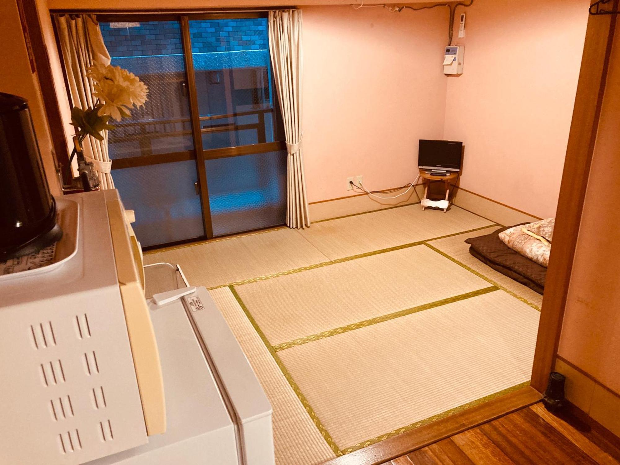 Hostel Hakuseiso Наха Екстериор снимка